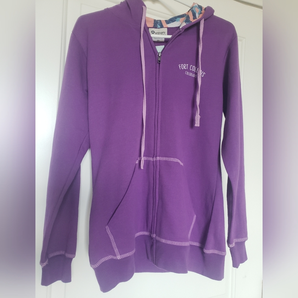 Fort Collins, Colorado Purple Sweater Size M